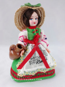 Bambolina souvenir Rimini, fotografia